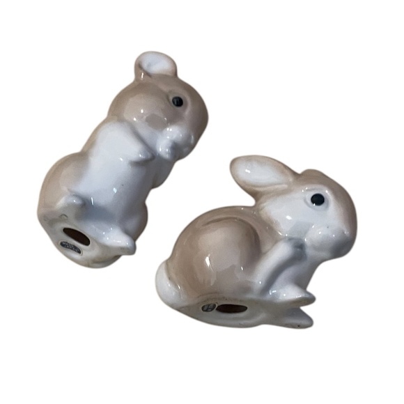 Pair Vintage‎ Rabbit/ Bunny Cream & White Porcelain Figurines, Japan - Picture 9 of 9
